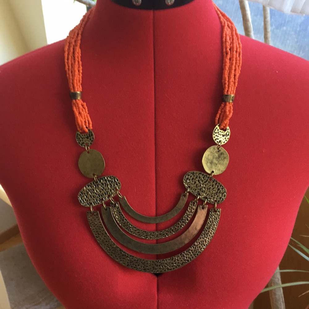 Coral bead and metal necklace